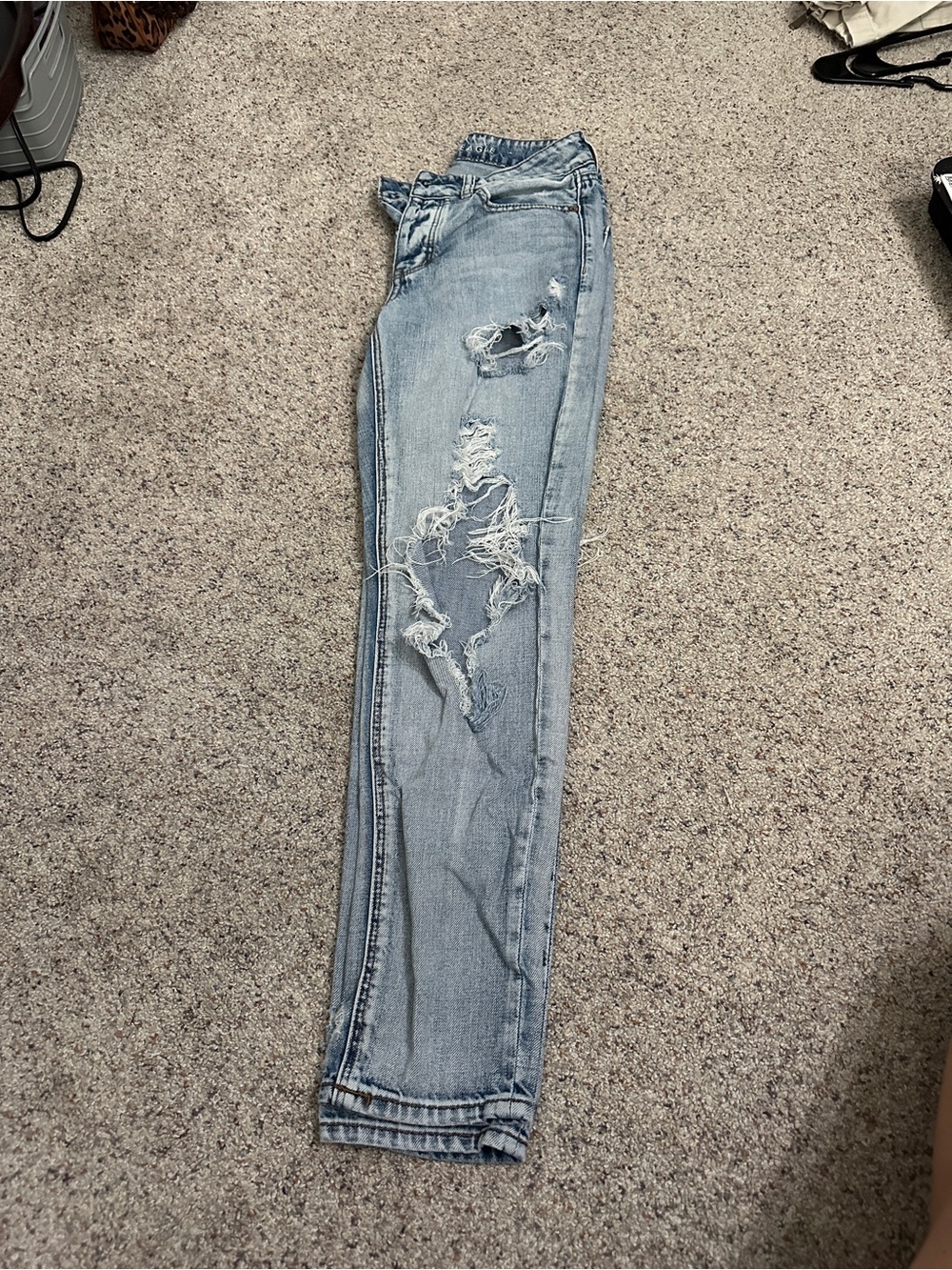American Eagle Outfitters Light Blue Distressed Straight Leg Jeans